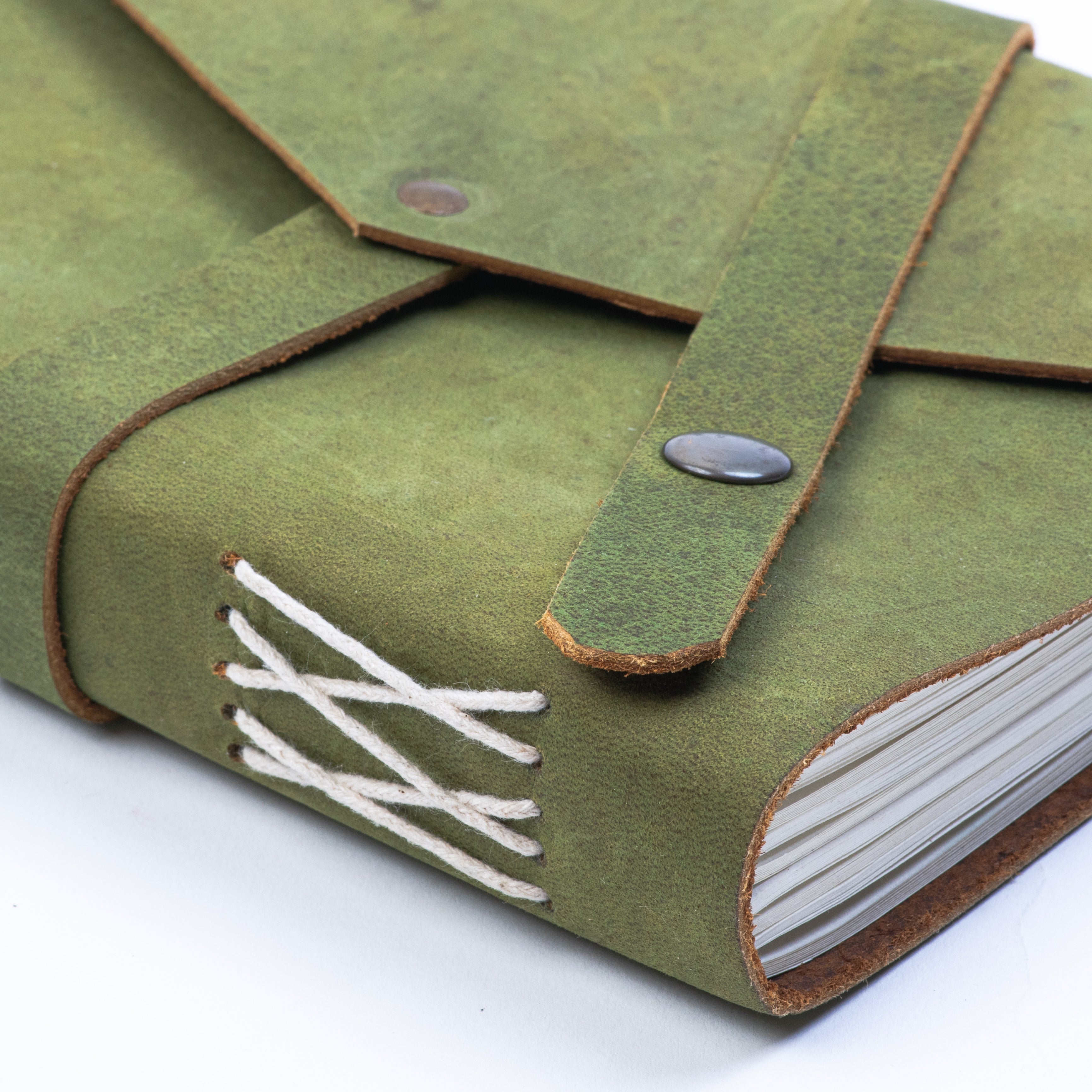 Vintage Leather Journal Diary with Belt